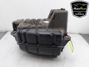 Gebruikte Adblue tank Opel Insignia Sports Tourer 2.0 CDTI 16V Prijs € 350,00 Margeregeling aangeboden door AutoHam