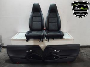 Gebruikte Bekleding Set (compleet) Porsche 718 Boxster (982) 2.5 S Turbo Prijs op aanvraag aangeboden door AutoHam