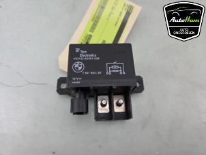 Gebruikte Relais BMW 5 serie Touring (F11) M550d xDrive 24V Prijs € 10,00 Margeregeling aangeboden door AutoHam