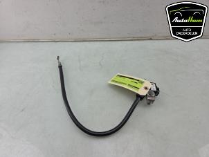 Gebruikte Accu sensor BMW 5 serie Touring (F11) M550d xDrive 24V Prijs € 50,00 Margeregeling aangeboden door AutoHam