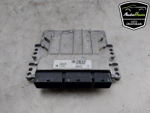 Gebruikte Computer Motormanagement Renault Kadjar (RFEH) 1.2 Energy TCE 130 Prijs € 125,00 Margeregeling aangeboden door AutoHam