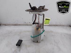 Gebruikte Brandstofpomp Elektrisch Renault Kadjar (RFEH) 1.2 Energy TCE 130 Prijs € 45,00 Margeregeling aangeboden door AutoHam