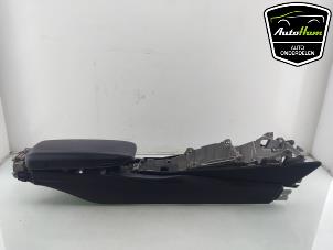 Gebruikte Armleuning Porsche 718 Boxster (982) 2.5 S Turbo Prijs op aanvraag aangeboden door AutoHam