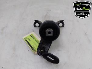 Gebruikte Motorrubber Ford Fiesta 7 1.0 EcoBoost 12V 100 Prijs € 25,00 Margeregeling aangeboden door AutoHam