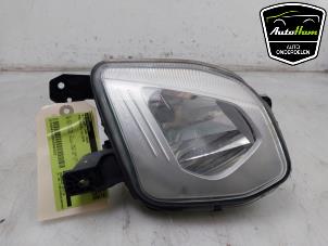 Gebruikte Mistlamp links-voor Ford Fiesta 7 1.0 EcoBoost 12V 100 Prijs € 30,00 Margeregeling aangeboden door AutoHam