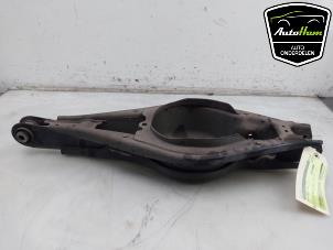 Gebruikte Draagarm rechts-achter Volvo XC40 (XZ) 1.5 T5 Plug-in Hybrid 16V Prijs € 50,00 Margeregeling aangeboden door AutoHam