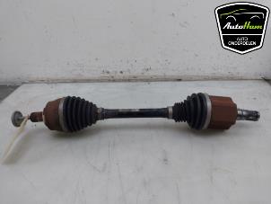 Gebruikte Homokineetas links-voor Volvo XC40 (XZ) 1.5 T5 Plug-in Hybrid 16V Prijs € 395,00 Margeregeling aangeboden door AutoHam