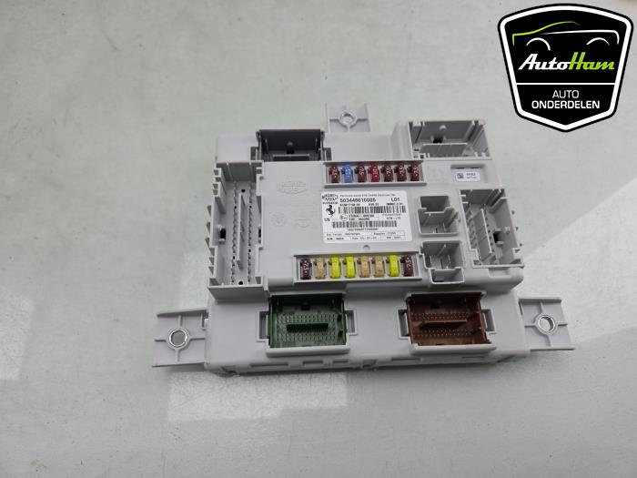 Gebruikte Bodycontrol Module Ferrari 296 GTS 3.0 PHEV Prijs op aanvraag aangeboden door AutoHam