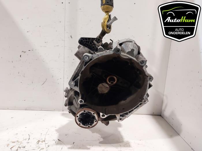 Gebruikte Versnellingsbak Volkswagen Golf VII Variant (AUVV) 1.2 TSI BlueMotion 16V Prijs € 695,00 Margeregeling aangeboden door AutoHam