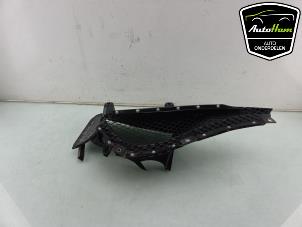 Gebruikte Luchtrooster achter Ferrari 296 GTS 3.0 PHEV Prijs op aanvraag aangeboden door AutoHam