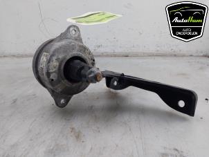 Gebruikte Motorrubber Porsche 718 Boxster (982) 2.5 S Turbo Prijs € 95,00 Margeregeling aangeboden door AutoHam