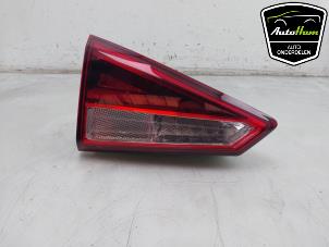 Gebruikte Achterlicht links Seat Arona (KJX) 1.0 TSI 12V Prijs € 75,00 Margeregeling aangeboden door AutoHam