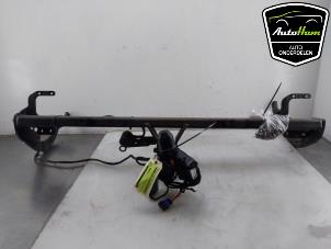 Gebruikte Trekhaak Peugeot 508 SW (8E/8U) 1.6 THP 16V Prijs € 175,00 Margeregeling aangeboden door AutoHam