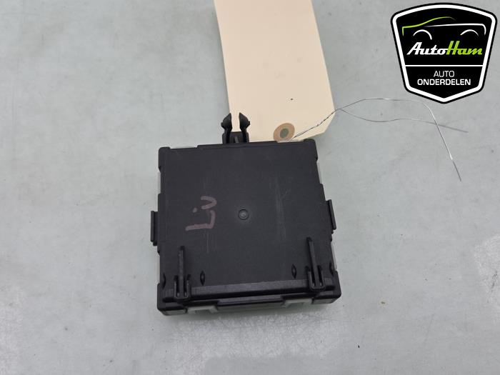 Centrale Deurvergrendelings Module van een Mercedes-Benz Sprinter 3,5t (907.6/910.6) 314 CDI 2.1 D FWD 2019