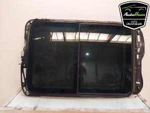 Gebruikte Schuifdak Porsche Cayenne II (92A) 3.0 D V6 24V Prijs € 1.450,00 Margeregeling aangeboden door AutoHam