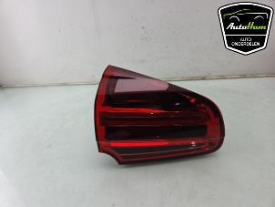 Gebruikte Achterlicht links Porsche Cayenne II (92A) 3.0 D V6 24V Prijs € 195,00 Margeregeling aangeboden door AutoHam