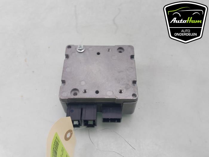 Stuurbekrachtiging Computer van een Suzuki Swift (ZA/ZC/ZD) 1.2 16V 2011