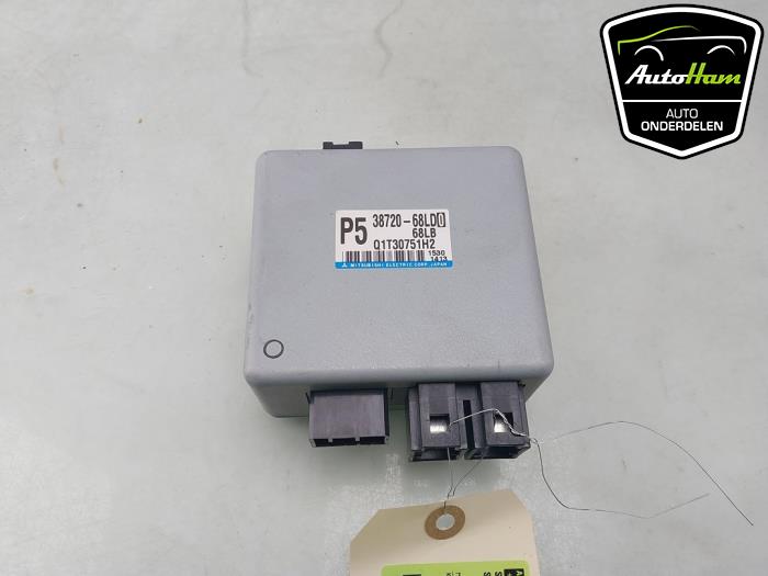 Stuurbekrachtiging Computer van een Suzuki Swift (ZA/ZC/ZD) 1.2 16V 2011