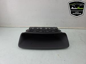 Gebruikte Display Interieur Peugeot 308 (4A/C) 1.6 VTI 16V Prijs € 30,00 Margeregeling aangeboden door AutoHam