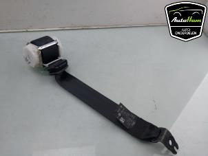 Gebruikte Veiligheidsgordel links-achter Ford Fiesta 6 (JA8) 1.0 EcoBoost 12V 100 Prijs € 35,00 Margeregeling aangeboden door AutoHam