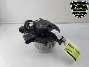 Gebruikte Aanjager Iveco New Daily VI 33S16, 35C16, 35S16 Prijs € 90,75 Inclusief btw aangeboden door AutoHam