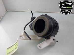 Gebruikte Accu ventilator Toyota Yaris Cross (PB1/PJ1) 1.5 12V Hybrid 115 Prijs € 50,00 Margeregeling aangeboden door AutoHam