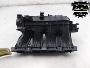 Gebruikte Inlaatspruitstuk Skoda Octavia Combi (NXAC) 1.5 TSI e-TEC 16V Prijs € 195,00 Margeregeling aangeboden door AutoHam