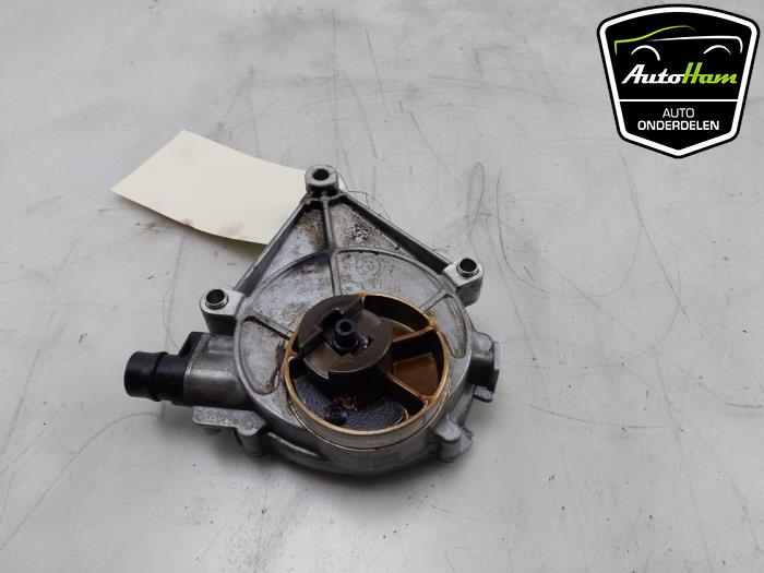 Vacuumpomp (Benzine) van een BMW X5 (F15) xDrive 40e 2.0 2015