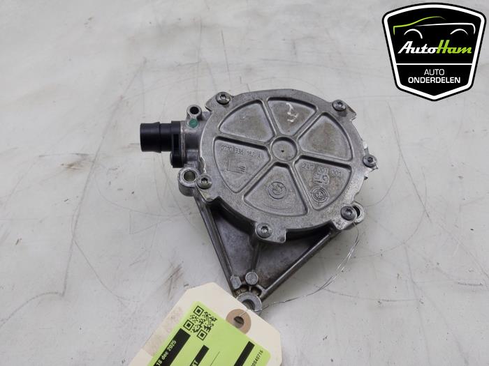 Vacuumpomp (Benzine) van een BMW X5 (F15) xDrive 40e 2.0 2015