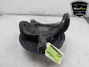 Gebruikte Asschenkel links-voor Iveco New Daily VI 33S16, 35C16, 35S16 Prijs € 272,25 Inclusief btw aangeboden door AutoHam