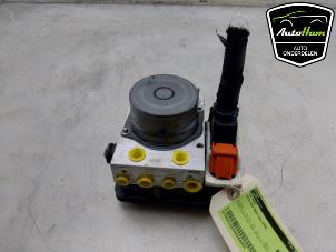 Gebruikte ABS Pomp Iveco New Daily VI 33S16, 35C16, 35S16 Prijs € 356,95 Inclusief btw aangeboden door AutoHam