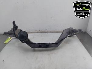 Gebruikte Motorrubber Porsche Cayenne II (92A) 3.0 D V6 24V Prijs € 175,00 Margeregeling aangeboden door AutoHam