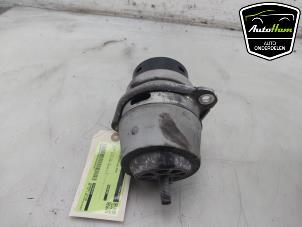 Gebruikte Motorrubber Porsche Cayenne II (92A) 3.0 D V6 24V Prijs € 30,00 Margeregeling aangeboden door AutoHam