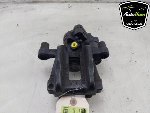 Gebruikte Remklauw (Tang) links-achter Audi S3 Sportback (8YA) 2.0 T FSI 16V Prijs € 175,00 Margeregeling aangeboden door AutoHam