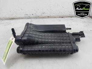 Gebruikte Koolstoffilter Audi S3 Sportback (8YA) 2.0 T FSI 16V Prijs € 30,00 Margeregeling aangeboden door AutoHam