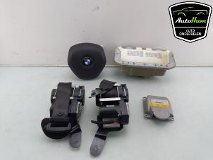 Gebruikte Airbag Set + Module BMW 3 serie (F30) 330e Prijs € 595,00 Margeregeling aangeboden door AutoHam