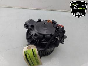 Gebruikte Chaufage Ventilatiemotor BMW 3 serie (F30) 330e Prijs € 35,00 Margeregeling aangeboden door AutoHam