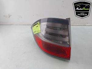 Gebruikte Achterlicht links Ford S-Max (GBW) 2.0 16V Prijs € 25,00 Margeregeling aangeboden door AutoHam