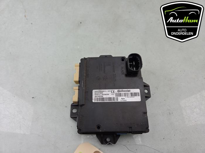 Gebruikte Computer Body Control Opel Vivaro 1.6 CDTI BiTurbo 120 Prijs € 50,00 Margeregeling aangeboden door AutoHam