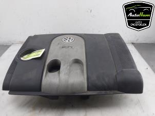 Gebruikte Luchtfilterhuis Volkswagen Golf V (1K1) 1.4 FSI 16V Prijs € 40,00 Margeregeling aangeboden door AutoHam