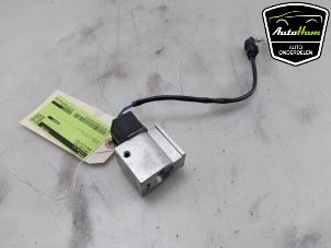 Gebruikte Airco deel (div) BMW i3 (I01) i3 120Ah Prijs € 40,00 Margeregeling aangeboden door AutoHam