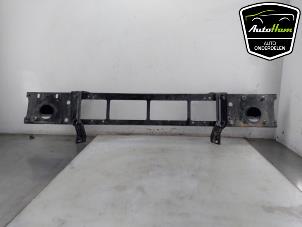 Gebruikte Bumperframe voor Dodge RAM Prijs op aanvraag aangeboden door AutoHam