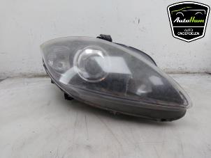 Gebruikte Rechter Koplamp Seat Altea XL (5P5) 1.8 TFSI 16V Prijs € 275,00 Margeregeling aangeboden door AutoHam