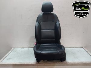 Gebruikte Voorstoel links Kia Niro I (DE) 1.6 GDI Hybrid Prijs € 295,00 Margeregeling aangeboden door AutoHam
