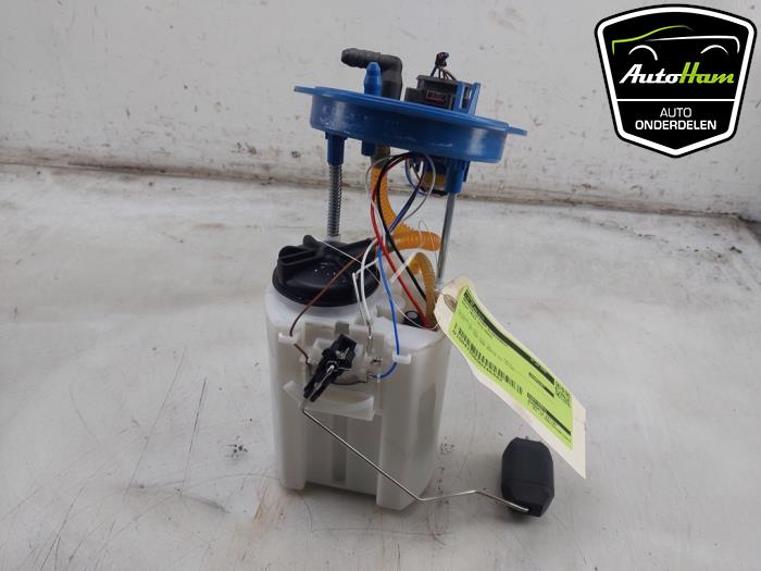 Brandstofpomp Elektrisch van een Seat Ibiza V (KJB) 1.0 TSI 12V 2022