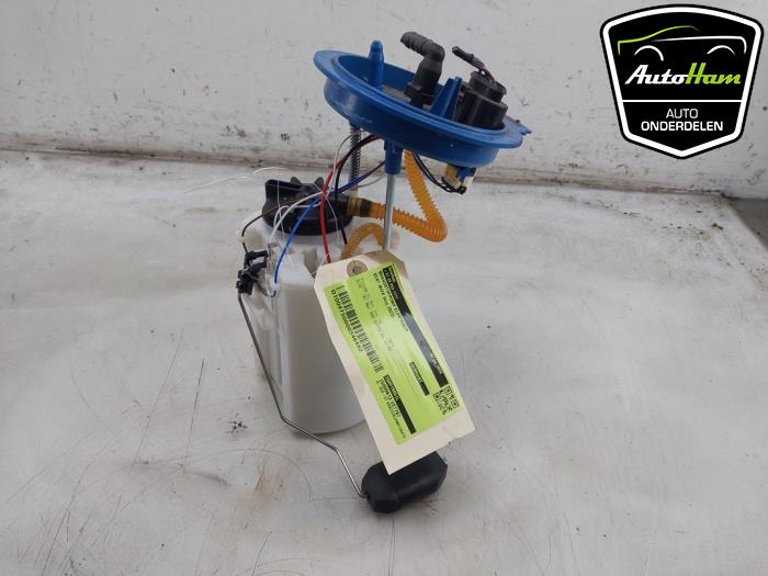 Brandstofpomp Elektrisch van een Seat Ibiza V (KJB) 1.0 TSI 12V 2022