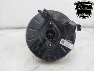 Gebruikte Rembekrachtiger Seat Ibiza V (KJB) 1.0 TSI 12V Prijs € 50,00 Margeregeling aangeboden door AutoHam