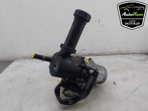 Gebruikte Pomp Servo Peugeot 5008 I (0A/0E) 1.6 THP 16V Prijs € 175,00 Margeregeling aangeboden door AutoHam