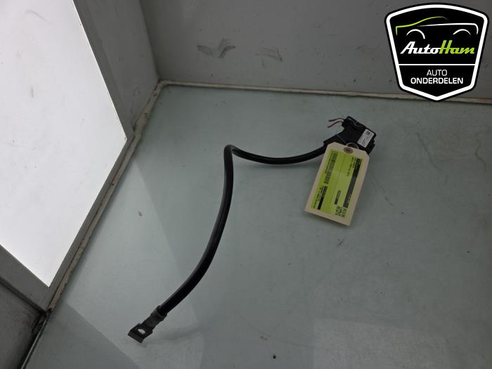 Gebruikte Accu sensor BMW 5 serie (F10) 530i 24V TwinPower Turbo Prijs € 50,00 Margeregeling aangeboden door AutoHam