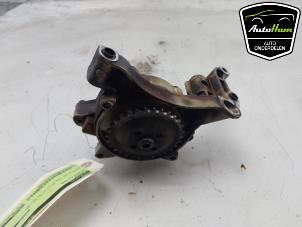 Gebruikte Oliepomp Volkswagen Golf V (1K1) 1.4 FSI 16V Prijs € 50,00 Margeregeling aangeboden door AutoHam